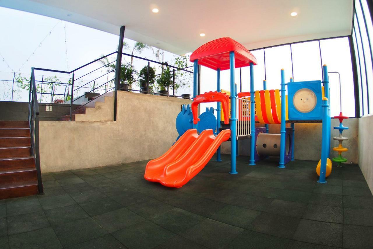 Aviary Bintaro Ξενοδοχείο Serpong Εξωτερικό φωτογραφία